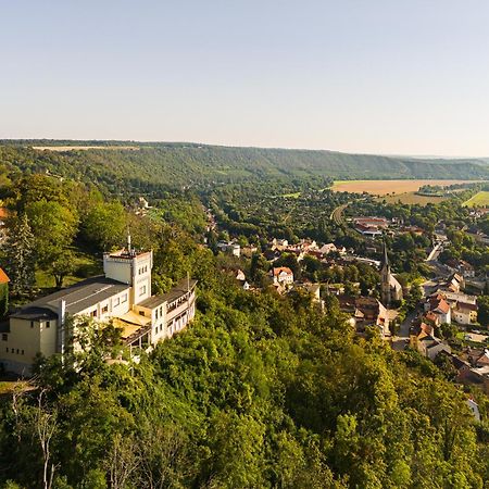 Berghotel Wilhelmsburg Бад-Кёзен Экстерьер фото