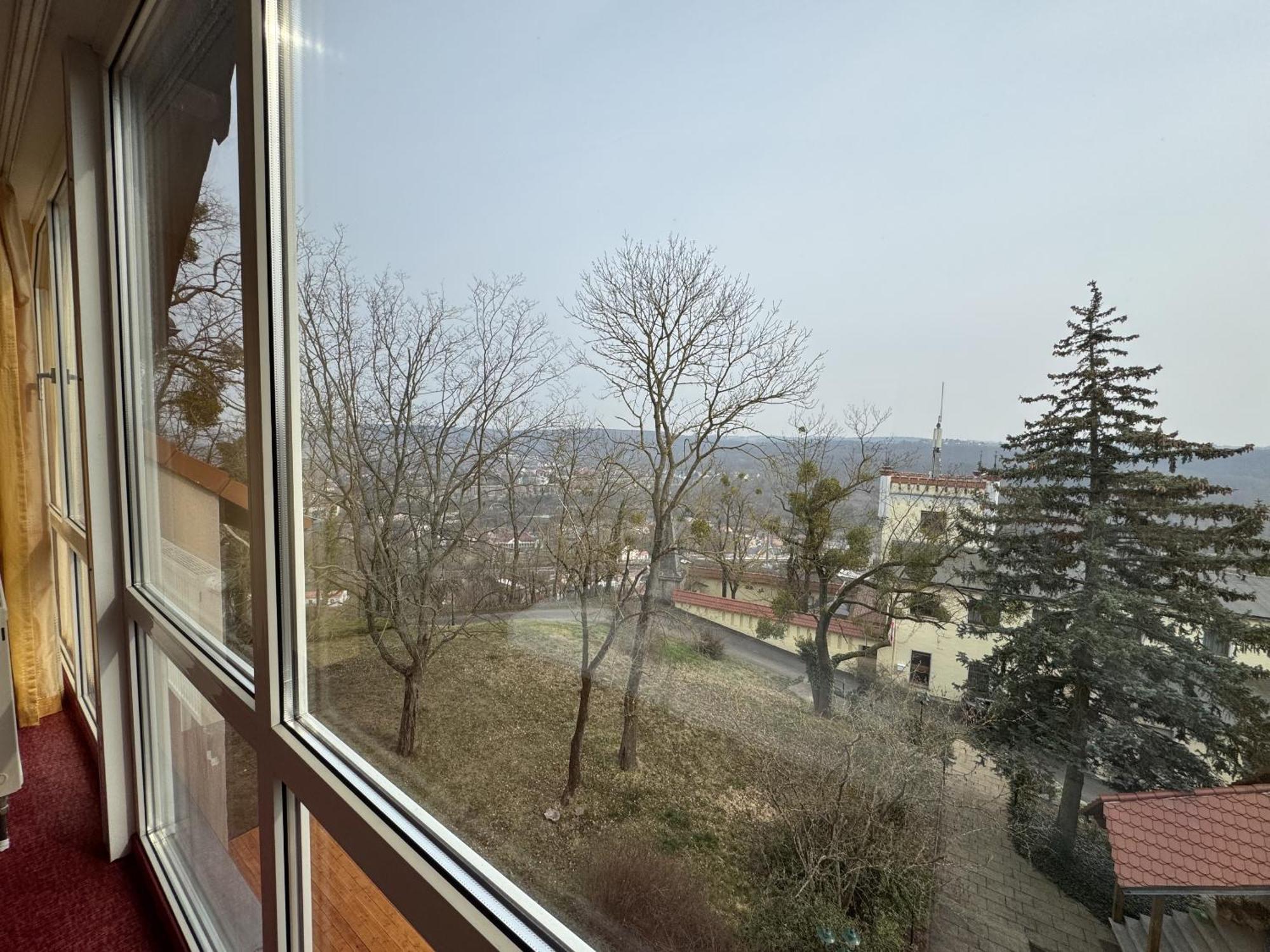 Berghotel Wilhelmsburg Бад-Кёзен Номер фото